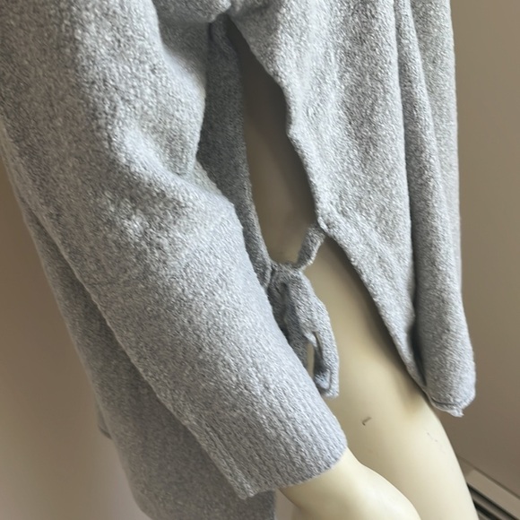 Nwt J. Jill Pure Jill Women’s Gray Mock Neck Side Tie Boucle Sweater Zinc MP/LP - Picture 8 of 16